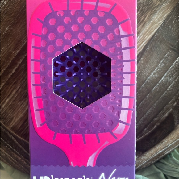 FHI Heat UNBrush Detangling Brush Set • 2 Piece • Hair Brush • Detangle Brush - Picture 6 of 6